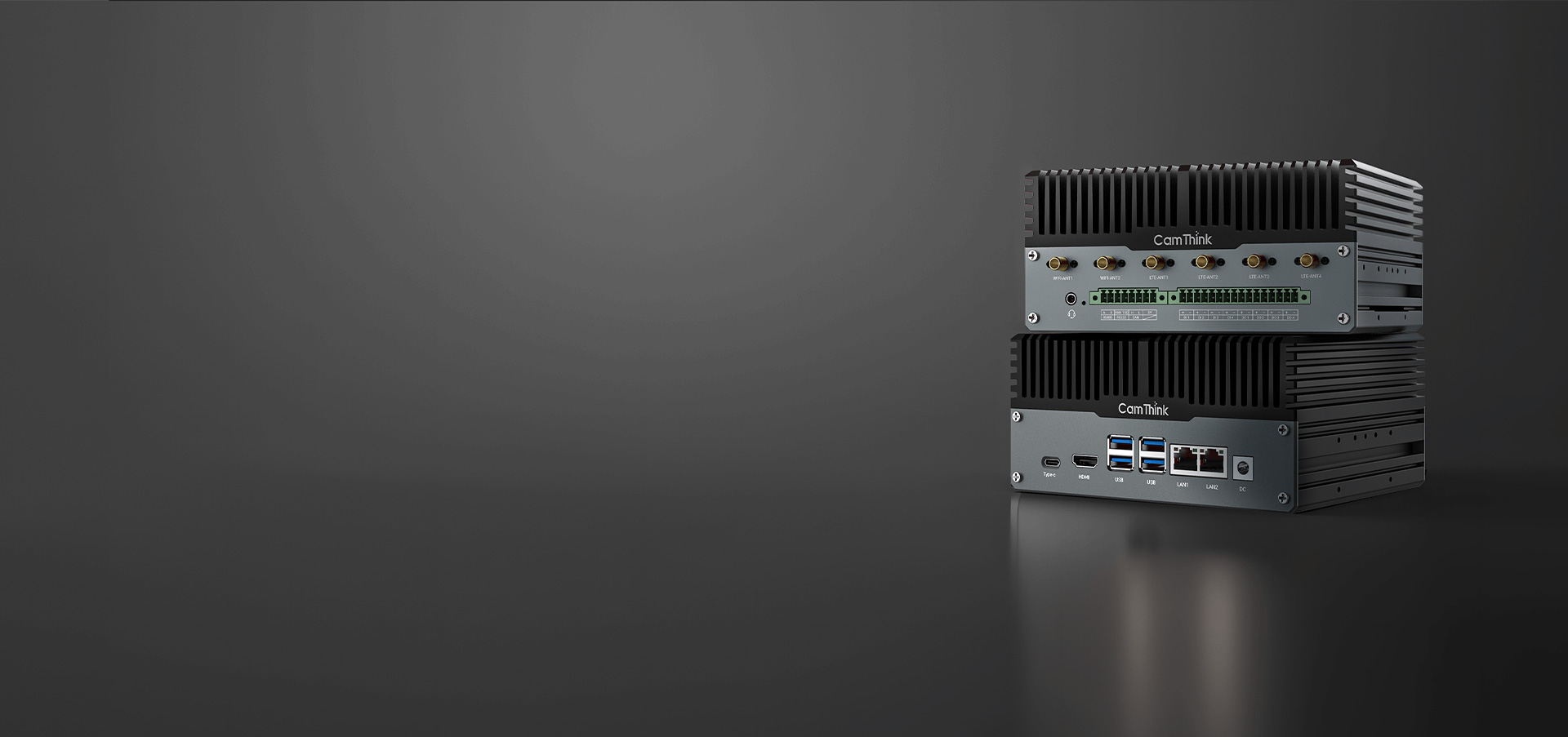 NG4500 Edge AI Box with dual Gigabit LAN, USB 3.1, RS485, CAN, and SMA antenna interfaces